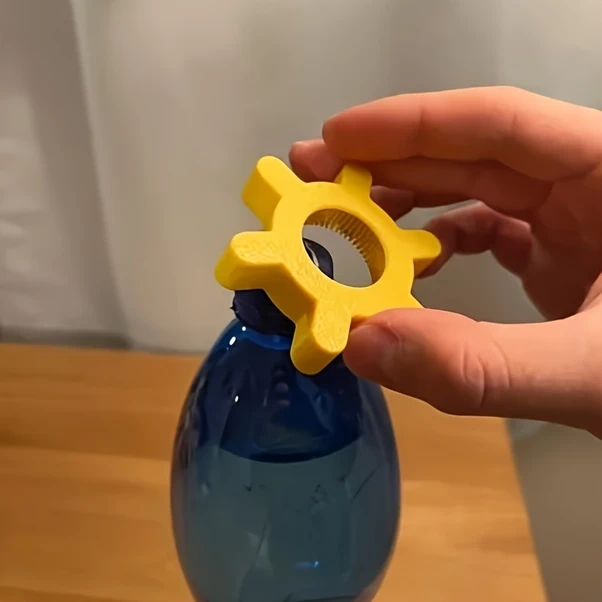 Dashanshop 1 Adet Sarı Manuel Plastik Şişe Açacağı - Pil Gerekmez, Ergonomik Tutamak Sarı