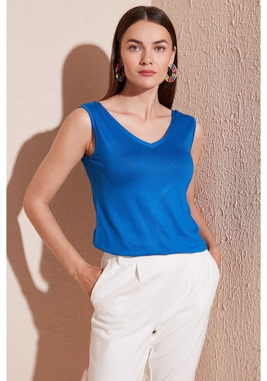 Lela Kalın Askılı V Yaka Bayan Bluz 5864384 Saks