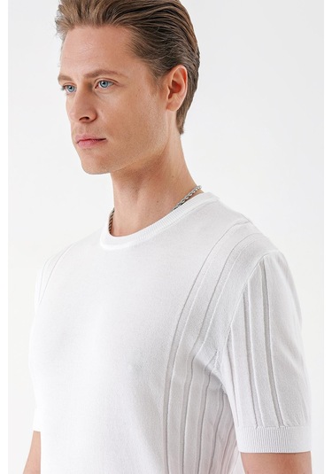 Slim Fit Bisiklet Yaka Kısa Kol Beyaz Triko Tr 869 Beyaz