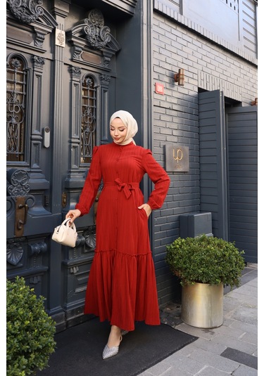 Kadın Kiremit Boydan Düğmeli Eteği Piliseli Kuşaklı Lara Keten Uzun Tesettür Elbise Kremit Kiremit