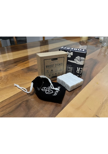 Viski Soğutma Taşı Özel Kutusunda - 9 Adet 1.8 x 2 CM