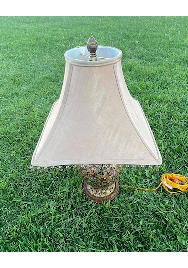 Çiçek Motifli Porselen Abajur 65 CM