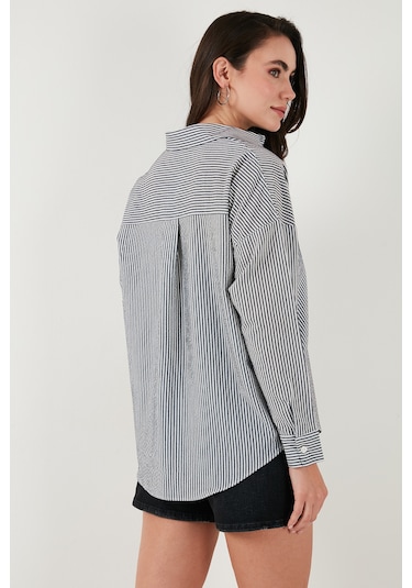 Lela Regular Fit Uzun Kollu Cepli Çizgili Bayan Gömlek 6772895 Siyah