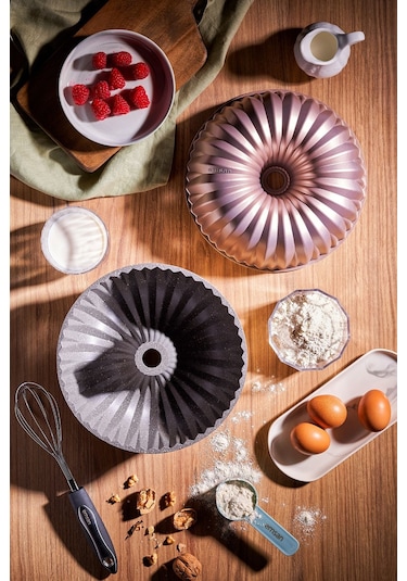 Emsan Griss Hardstone Döküm Kek Kalıbı Golden Pink 24 CM