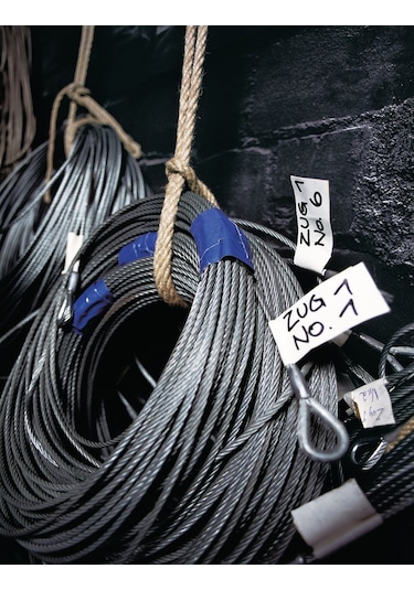 Tesa 4688 Polietilen Kaplı Bez Bant Beyaz 50 Mt x 50 Mm