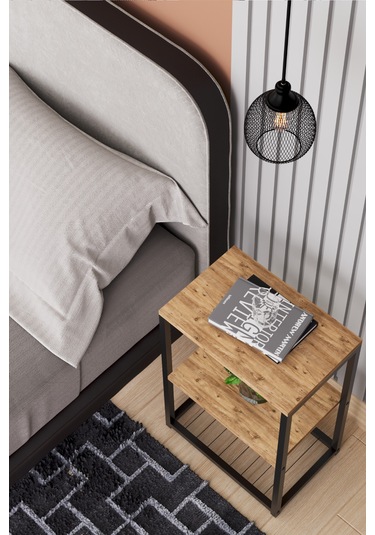 Metal Ayaklı Ve Ahşap Raflı Dekoratif Komodin Atlantik Çam Atlantik Çam