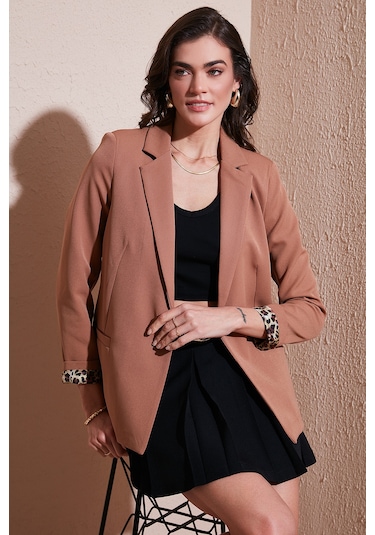 Lela Standart Fit Mono Yaka Desenli Astar Detaylı Blazer Bayan Ceket 6524003 Camel