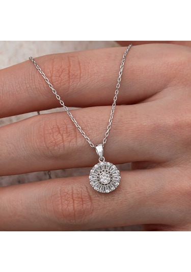 Artsmagazinmücevher Gümüş Zirkon Taşlı Yuvarlak Kadın Kolye