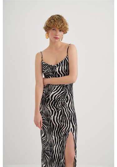 Mathilda Store Kadın Yırtmaç Detaylı Midi Elbise