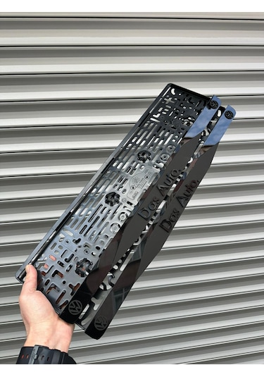 Vipplaka Das Auto Uyumlu Ortası Mat Plakalık