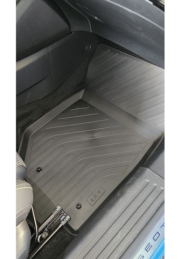 Peugeot 2008 Havuzlu Paspas 2019 2020 2021 2022 2023 2024