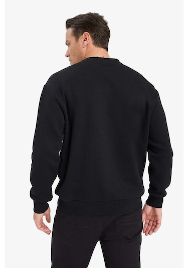 Defacto Relax Fit Bisiklet Yaka Kalın İçi Yumuşak Tüylü Basic Düz Sweatshirt T5139az25aubk81 Siyah Defacto Relax Fit Bisiklet Yaka Kalın İçi Yumuşak Tüylü Basic Düz Sweatshirt T5139az25aubk81 Siyah