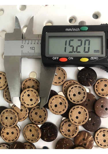 15 Mm 24 Boy Dikişli Kokonat Düğme 20 Adet