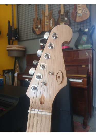 Elektro Gitar Custom Epoksi & Yıllanmış Ağaç Kişiye Özel Doğal Ahşap