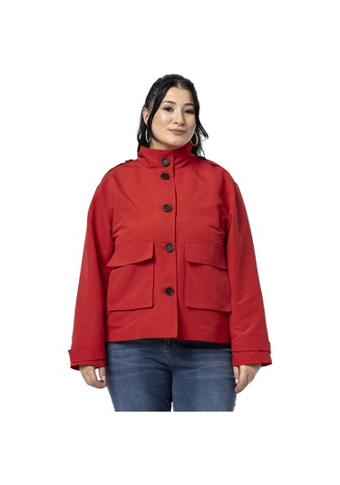 Büyük Beden Dik Yaka Kapaklı Torba Cepli Astarlı Kısa Kırmızı Trençkot Kırmızı