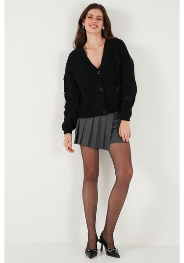 Lela Oversize Fit V Yaka Fiyonk Detaylı Düğmeli Bayan Hırka 4615577 Siyah