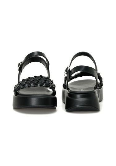 Nine West Valle 4fx Siyah Kadın Kalın Taban Sandalet 000000000101484896 Siyah