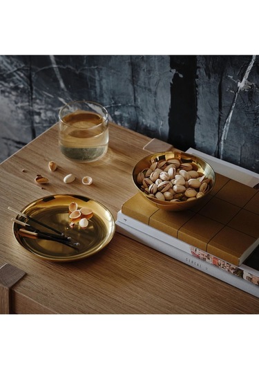 Ikea Stockholm 2025 Dekoratif Kase Ve Tabak Pirinç Rengi