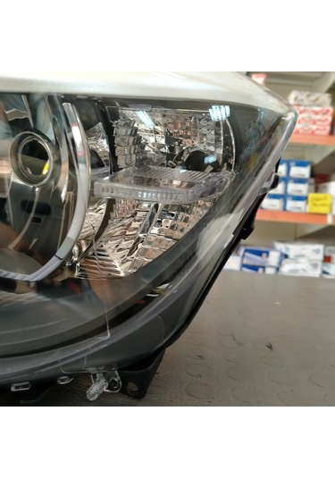 BMW F30 Normal Far Sağ Adet