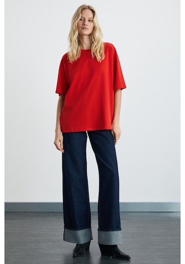 Lagertha Kadın %100 Organik Pamuklu Kalın Dokulu Oversize Fit Yuvarlak Yakalı Kırmızı T-shirt