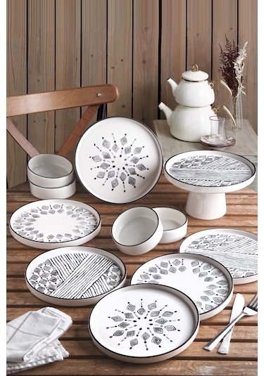 KitchenLife Stackable Ethnical 11 Parça Ayaklı Sunum Servis Tabaklı 6 Kişilik Kahvaltı Takımı Çok Renkli