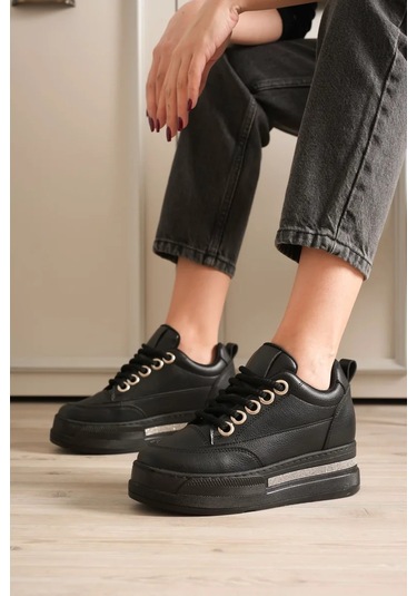 Trendella Kadın Siyah Tabanlı Siyah Gizli Topuklu Sneaker Tr04ms01d Beyaz