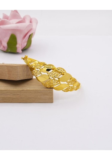 Latif Kuyumculuk 22 Ayar Altın Kalemli Parlak Tasarım Kadın Bileklik Lkb83555