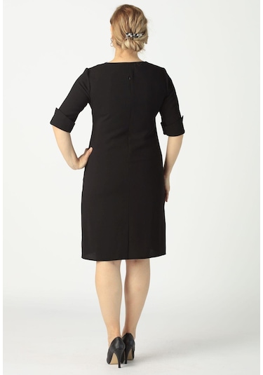 939 Siyah Kolu Düğmeli Krep Büyük Beden Kısa Elbise 001