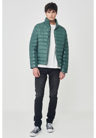 Lee Regular Fit Normal Kesim Dik Yaka Haki Şişme Mont L222378801 Haki