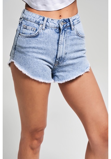 Itsbasic Kadın Snow Kot Rengi Luna Paça Püsküllü Mini Denim Şort