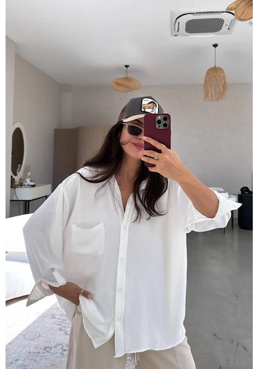 Esilamoda Kadın Beyaz Cepli Gömlek
