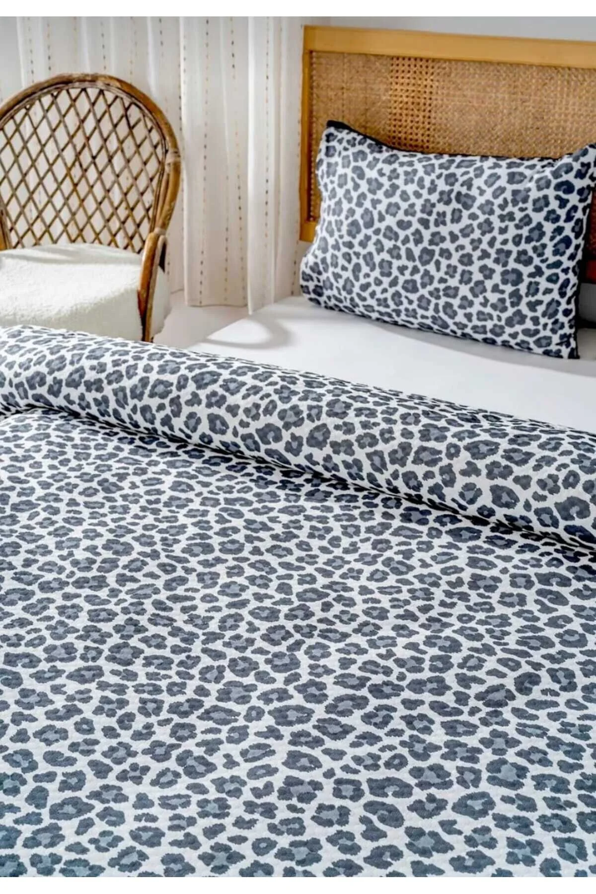 Leopar Desenli Battal Boy Pike 220x240 Cm Şıklık Ve Konfor Bir Arada Diğer