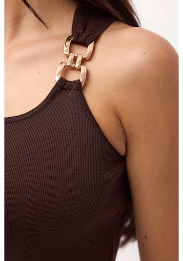 Kadın Kahve S6-81 Aksesuar Detaylı Crop Bluz