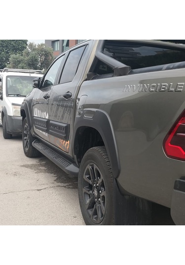 Toyota Hilux 2015-2020 Yıl Aralığı Uyumlu Kapı Dodik 4 Parça