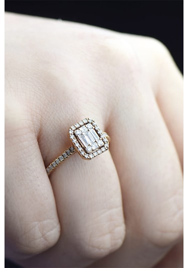 0.60 Ct Baget Kare Tektaş Yüzük Rose Gold