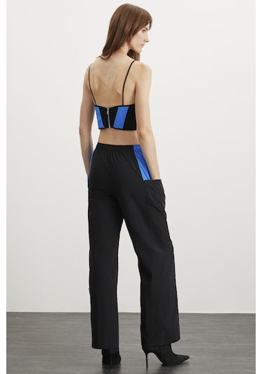 Grımelange Jeanette Kadın Beli Lastikli Stoper Detaylı Su Geçirmez Paraşüt Kumaş Siyah Pantolon Siyah