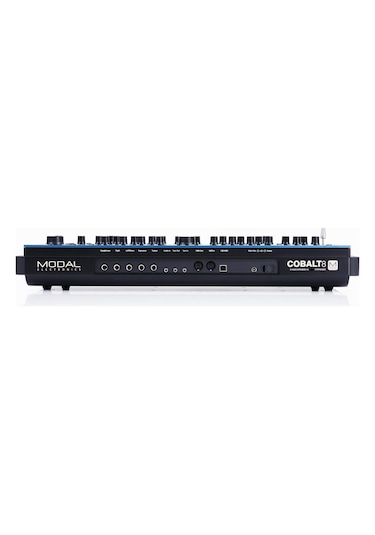 Cobalt8 / 37 Tuş / 8-voice Extended Virtual Analog Synthesizer