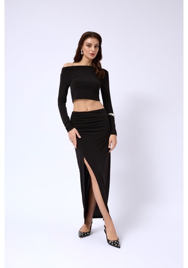 Ahes Shopping Kayık Yaka Uzun Kol Bluz Siyah