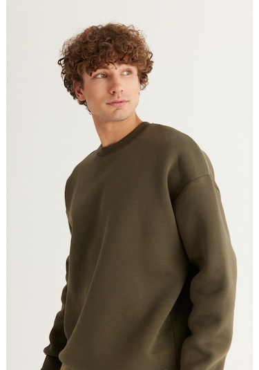 AC&Co / Altınyıldız Classics Erkek Hakı Oversize Fit Bol Kesim Pamuklu İçi Polarlı Bisiklet Yaka Sweatshirt Haki