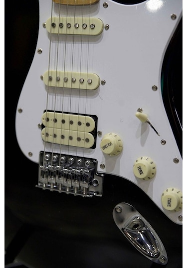 Kozmos Kst-57Hss-Gmn 57 Stratocaster Hss Bk - Siyah Elektro Gitar