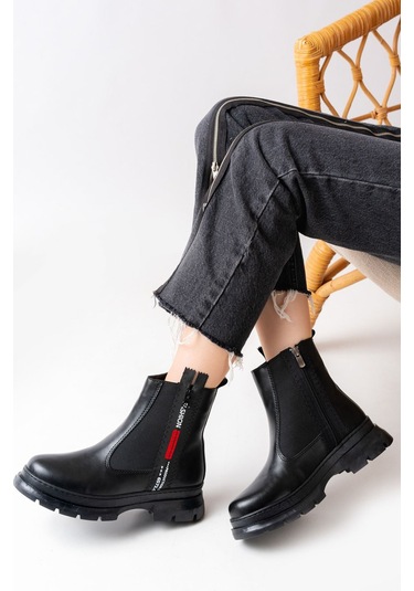 Mengü Asm-086 Siyah Fashion Aksesuarlı Fermuarlı Günlük Kadın Bot 001