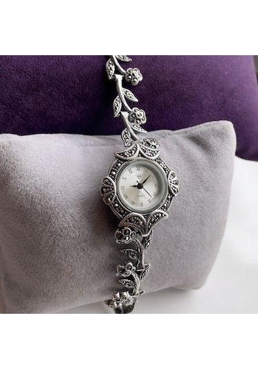 Sarmaşık Motifli Vintage Gümüş Bayan Kol Saati