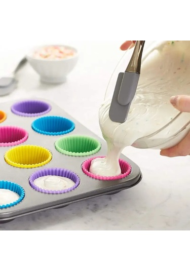 12'li Silikon Muffin Kalıbı Tarif Edildiği Gibi
