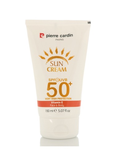 Pierre Cardin Yüksek Koruyucu Güneş Kremi SPF50+ 150 ML