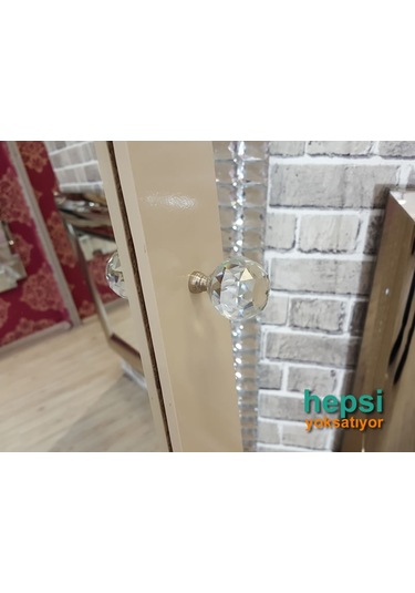 Ayna Denizi Klasik Model Krem Renk Ayaklı Boy Aynalı Takı Dolabı