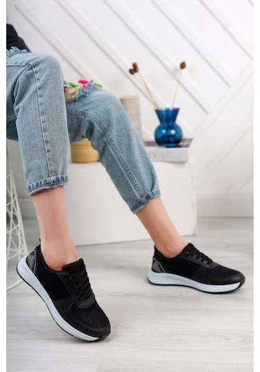 GİMER - Fileli Siyah Tabanı Beyaz Spor Ayakkabı - MİA250110T02G Siyah