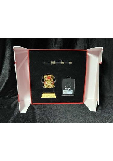 Zippo Japan Samurai Armor Special Edition - Savaşçı Ruhu Ellerinizde Led Işıklı