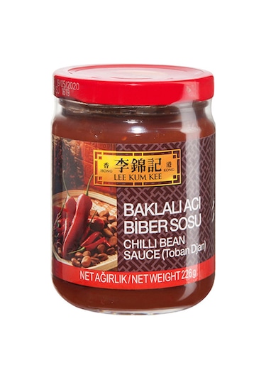 Lee Kum Kee Baklalı Acı Biber Sosu 226 G
