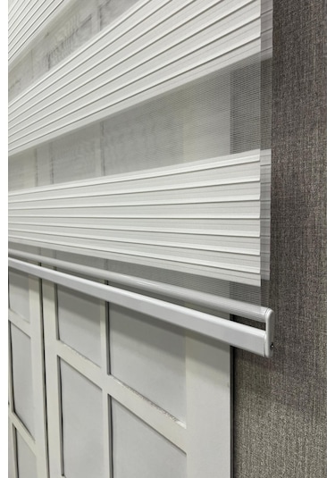 Zebra Stor Perde Geniş Plise Güneşlik Perde Beyaz Beyaz