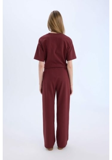 DeFacto Wide Leg Geniş Paça Eşofman Altı Beli Lastikli Cepli Basic Düz Bordo D3759AX25SPBR52 Bordo DeFacto Wide Leg Geniş Paça Eşofman Altı Beli Lastikli Cepli Basic Düz Bordo D3759AX25SPBR52 Bordo